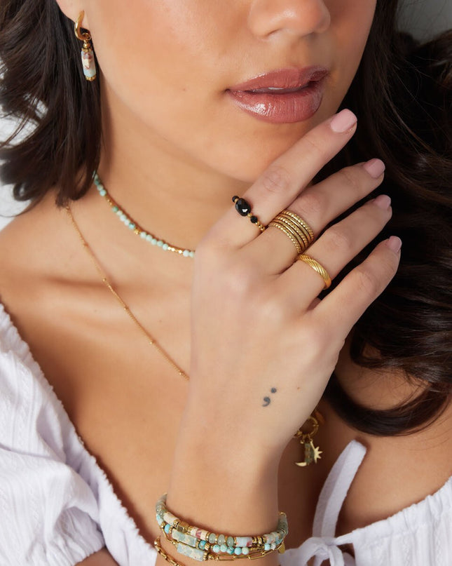 Elastieken ring met grote steen