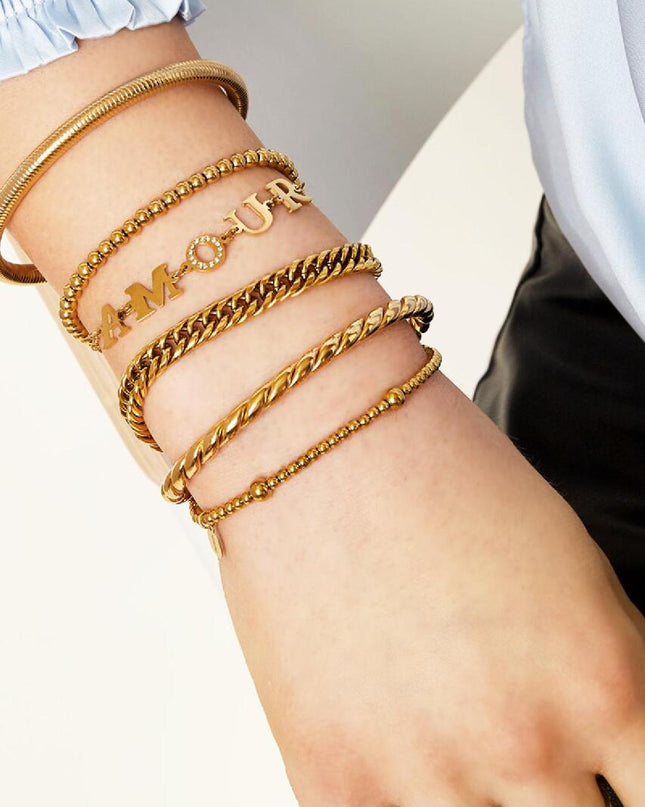 RVS armband met Amour tekst en zirkonia steentjes zilver