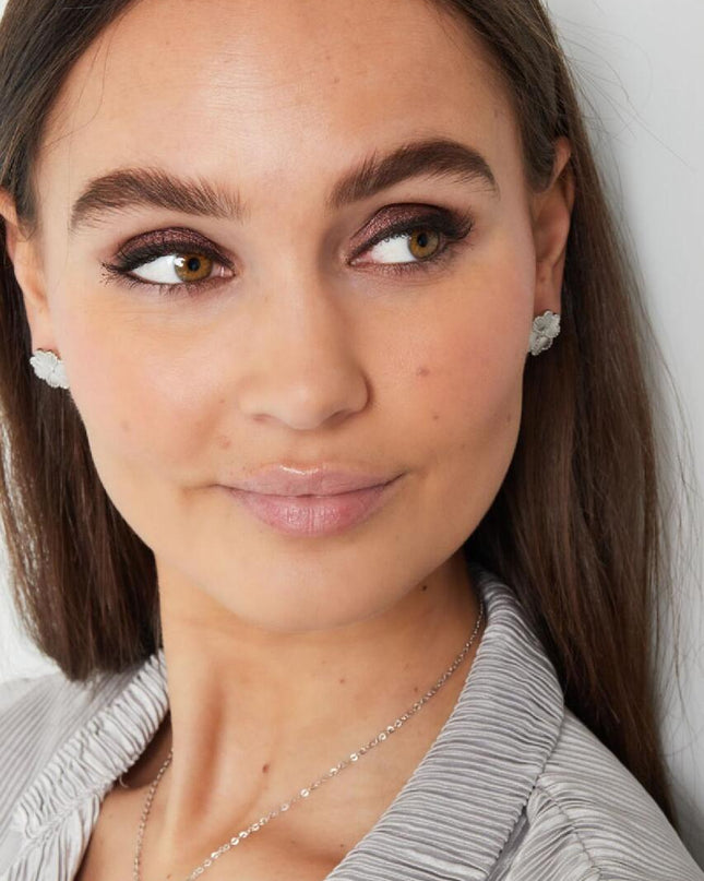 Oorstuds bloem Zilver