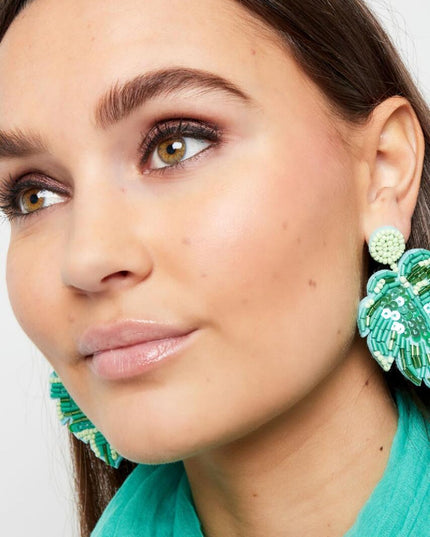 Kralenoorbellen blad groen