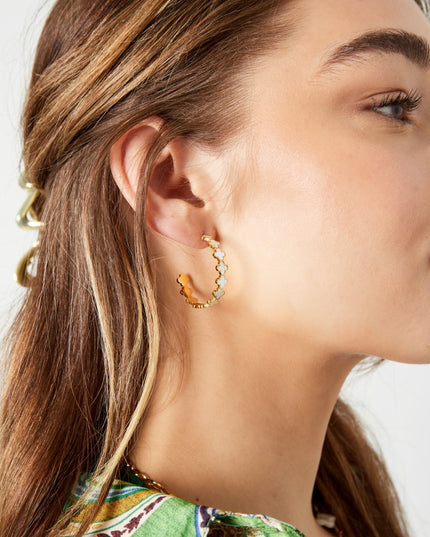 Oorstekers klaver goud/wit