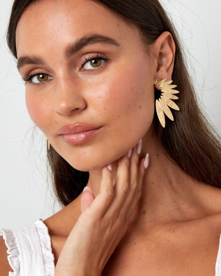 Statement oorbellen halve bloem - goud