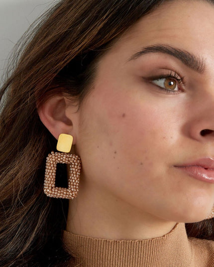 Rechthoek oorbellen met glaskralen - roze