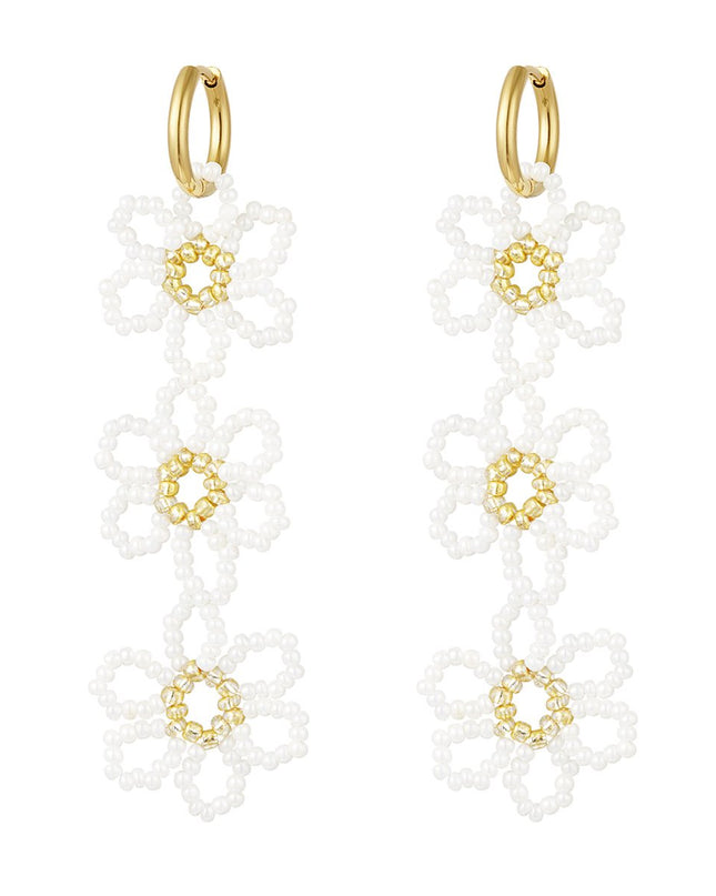 Oorbellen drie bloemen wit & goud