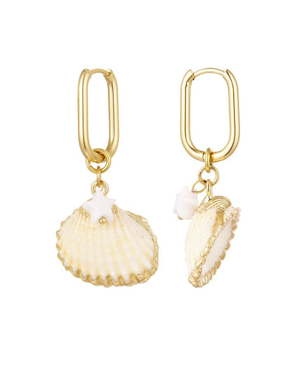 Oorbellen zeeschelp met sterretje - Goud