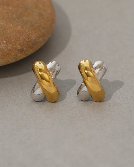 Twee kleurige oorbellen goud en zilver