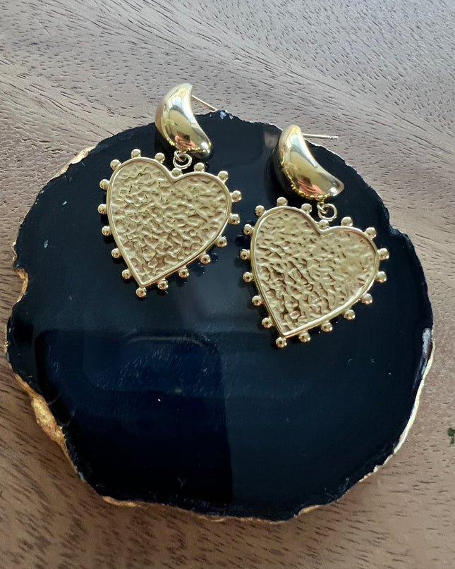 Big love oorbellen goud